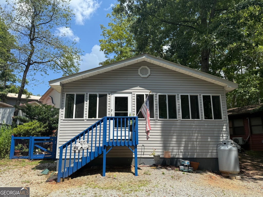 61 Rocky Lane, Cleveland