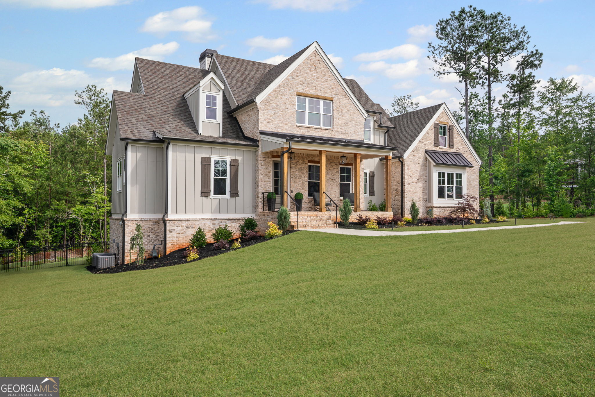 Photo of Listing #10589686