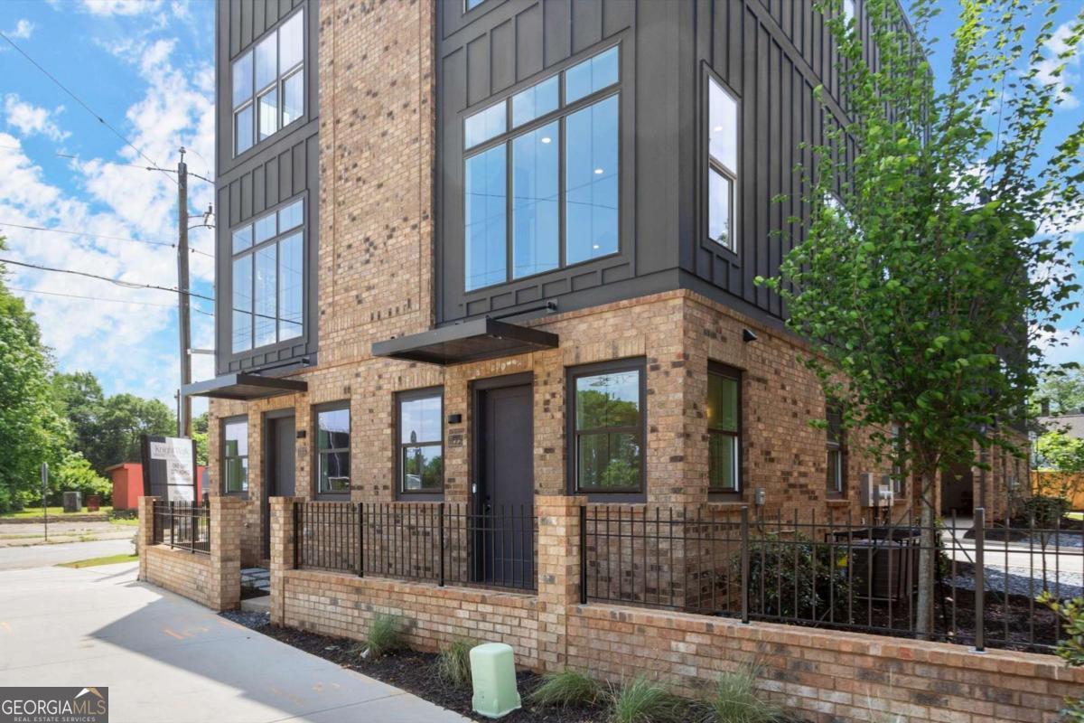 Photo of Listing #10595651