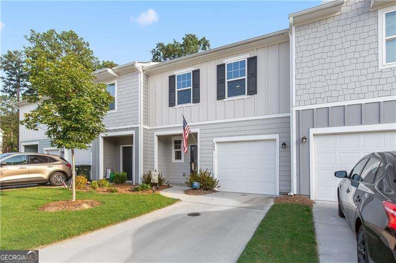244 Grand Central Way, Cartersville