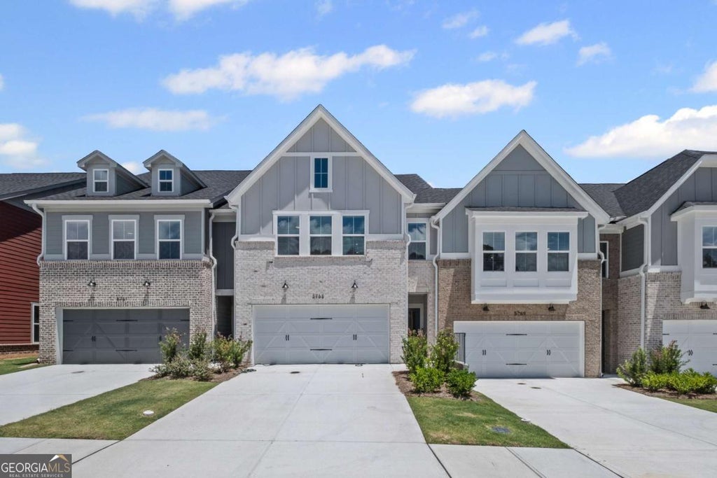 5765 Tillman Way, Powder Springs