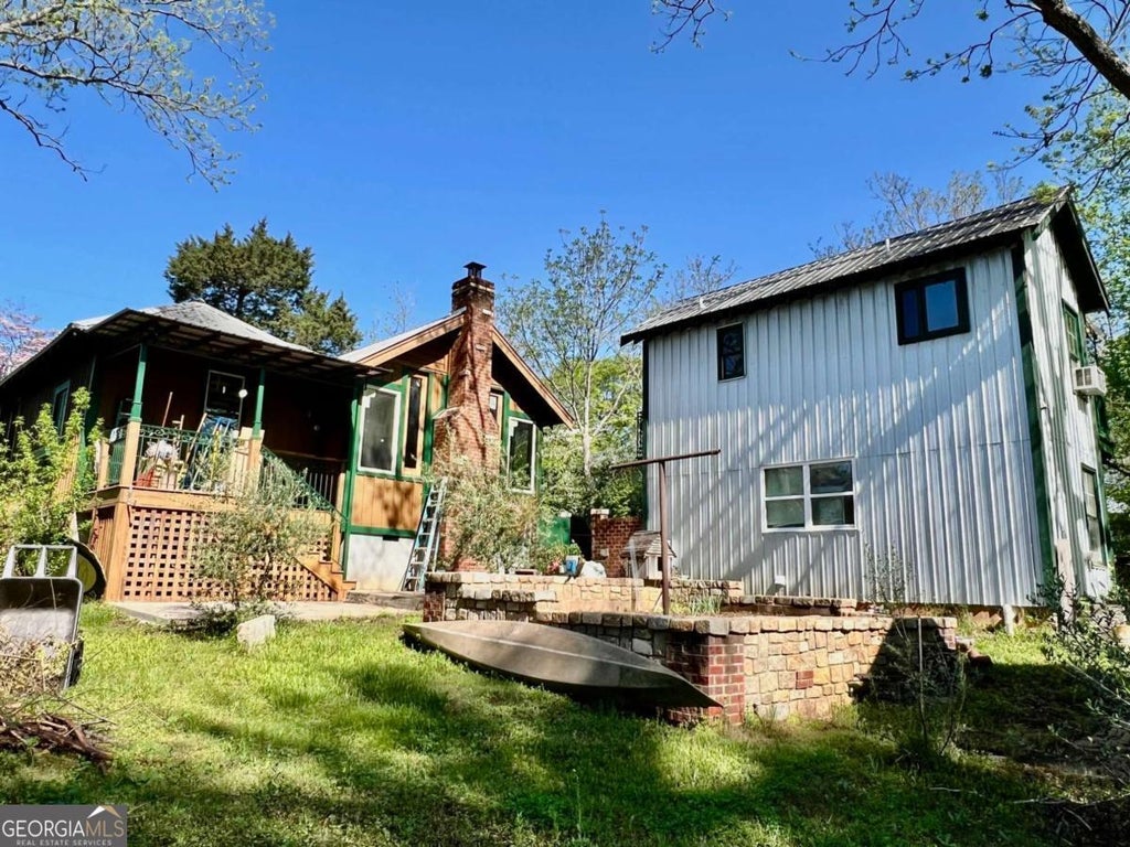 178 First Street, Athens