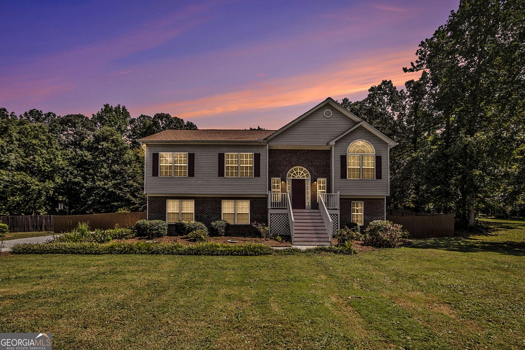 5644 Rutland Drive, Powder Springs