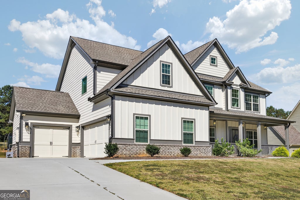 1429 Henderson Ridge Lane, Loganville