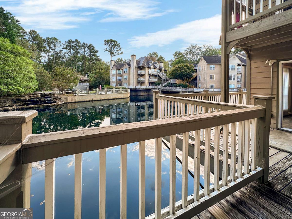 Photo of Listing #10611205