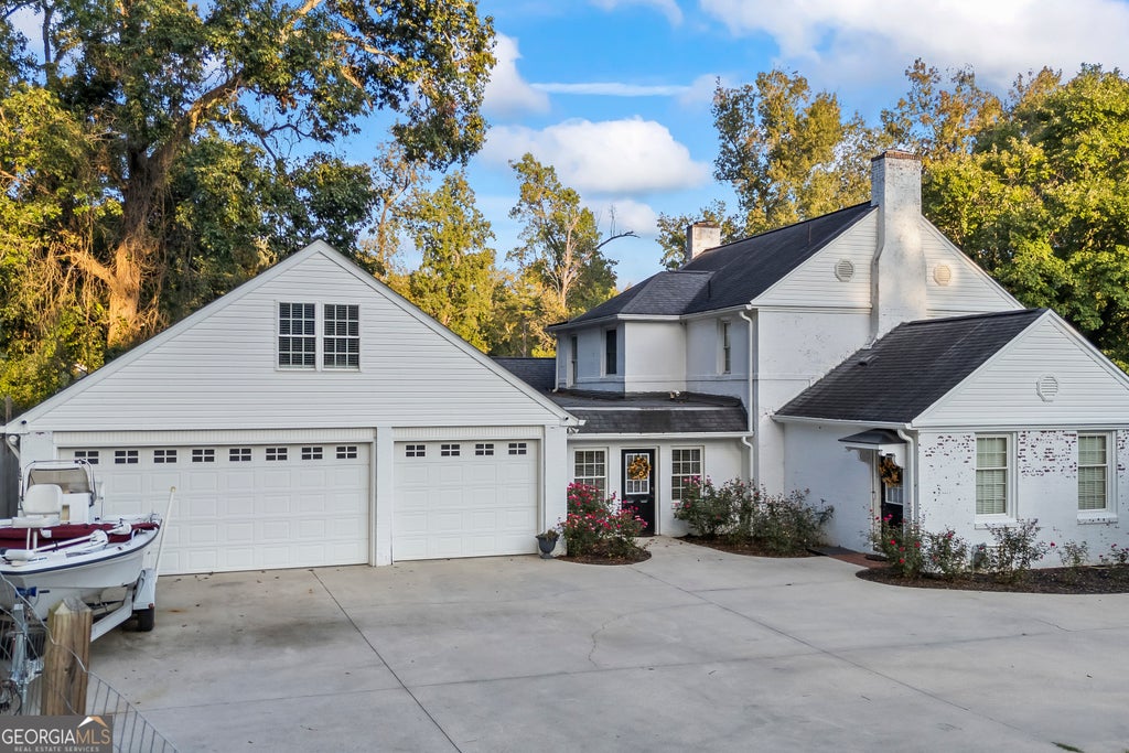 170 Lake Forest Drive, Elberton