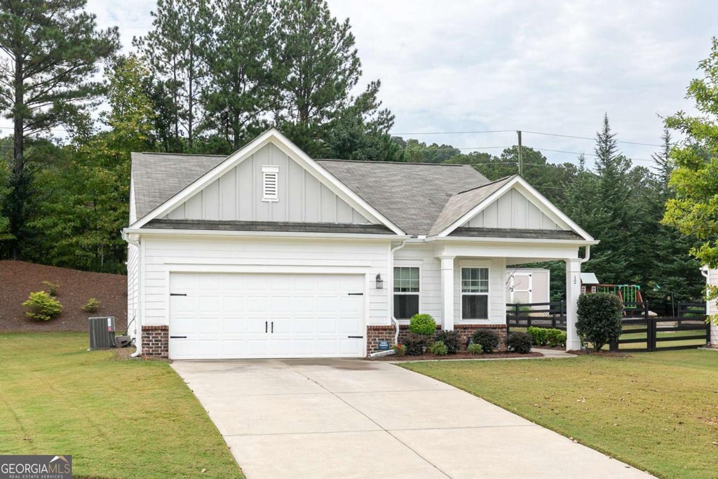 12 Whiskery Way, Cartersville