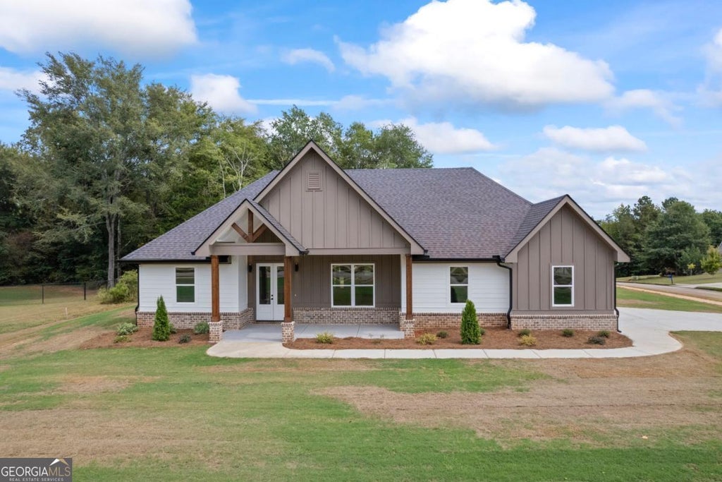 1010 Greenwood Circle, Madison