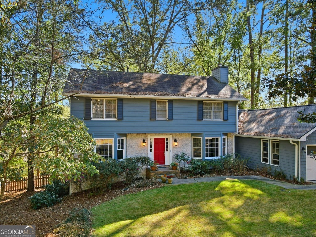 1050 Lakemont Trace, Roswell