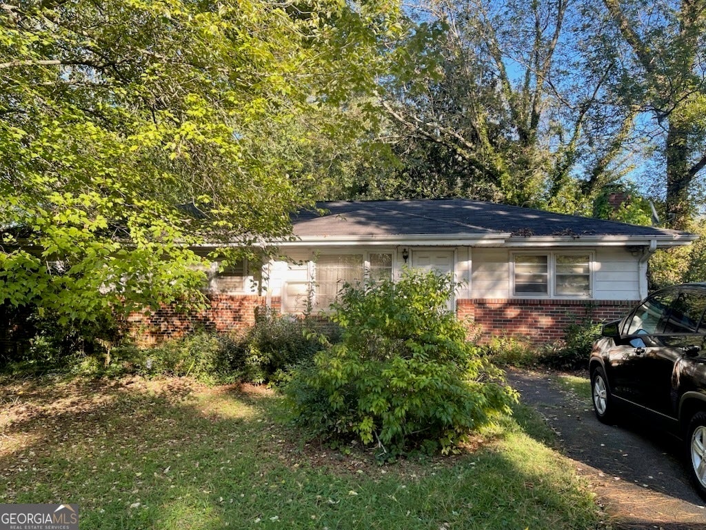 1854 Ne Addison Road Ne, Marietta