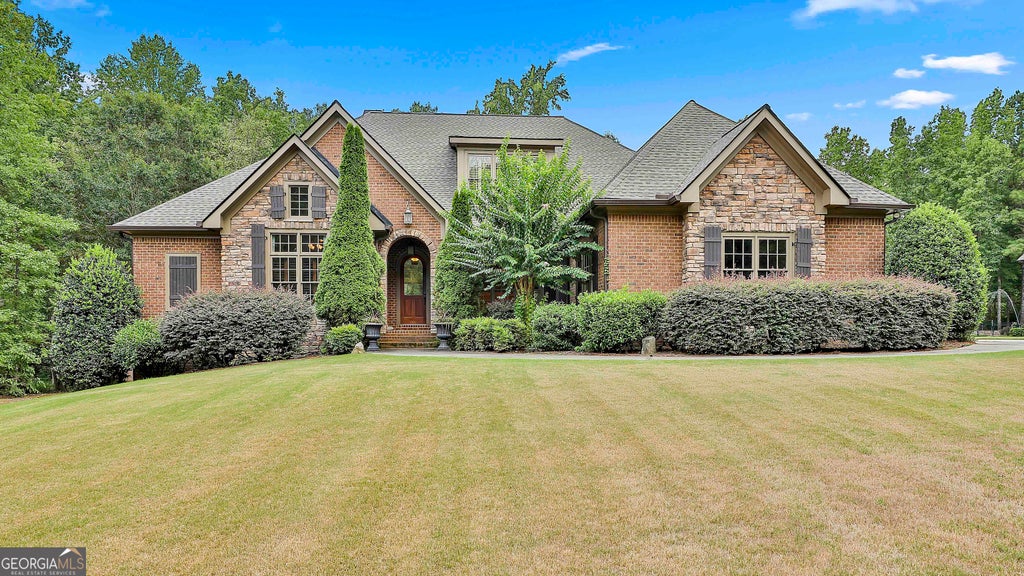 555 Mountains Edge, Peachtree City