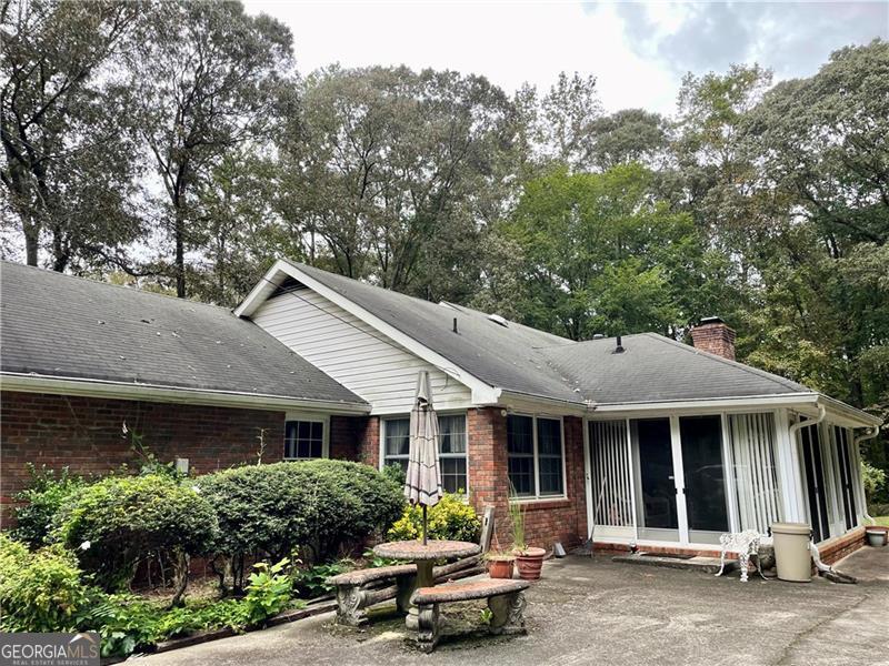 2860 Hickory Road, Canton