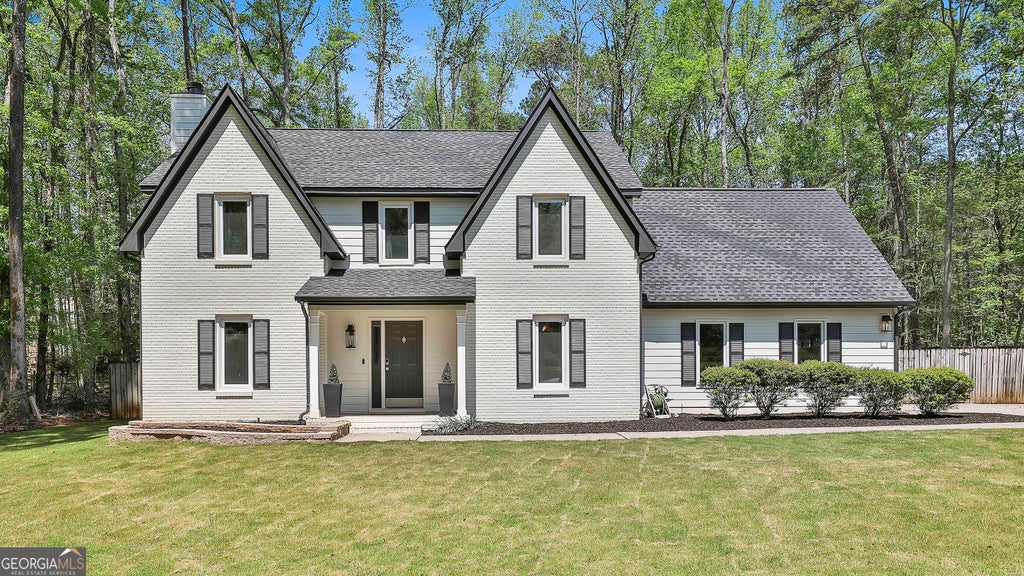 214 Windgate Court, Peachtree City