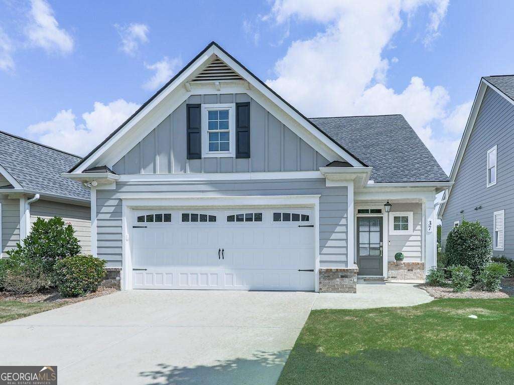37 Encore Lane, Cartersville