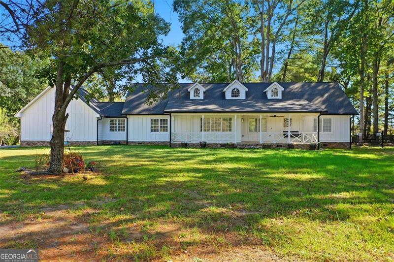 1625 Lake Road, Hiram