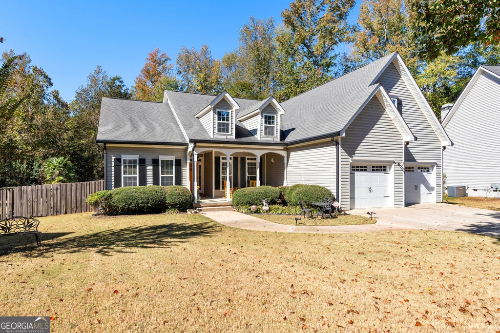 37 Forest Point, Newnan