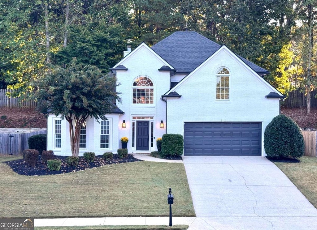 8075 Sandorn Drive, Roswell