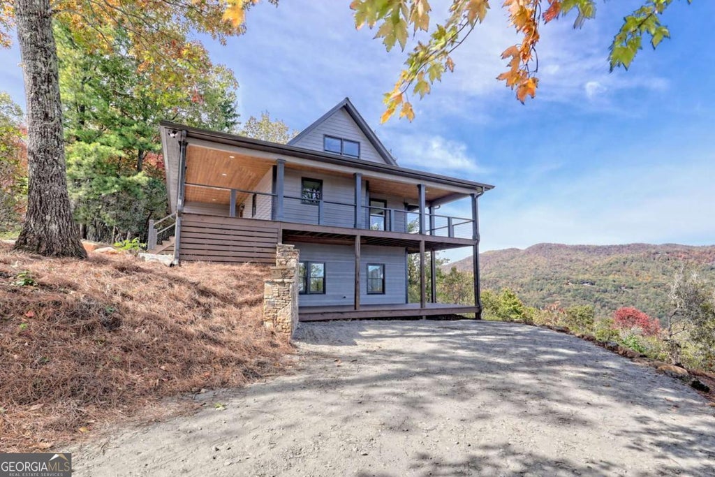 556 Summer Road, Clayton