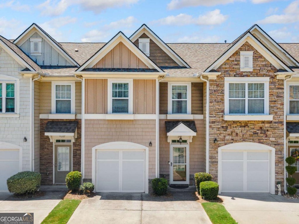 1959 Lakeshore Overlook Circle Nw, Kennesaw