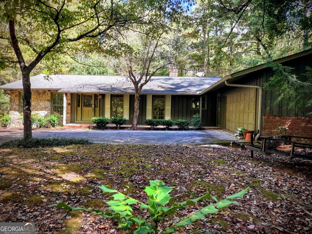 729 Highway 92, Fayetteville