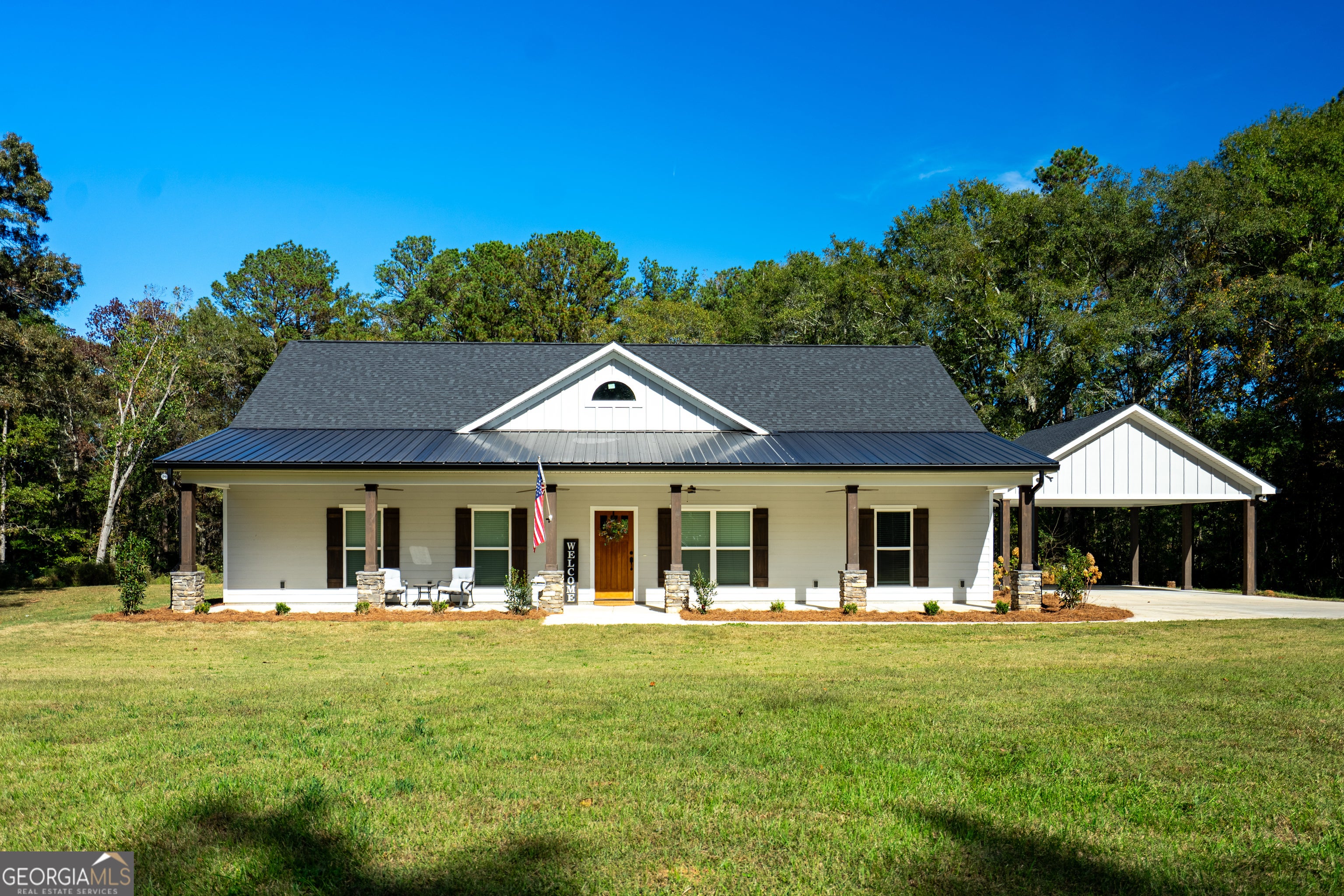 Photo of Listing #10632377