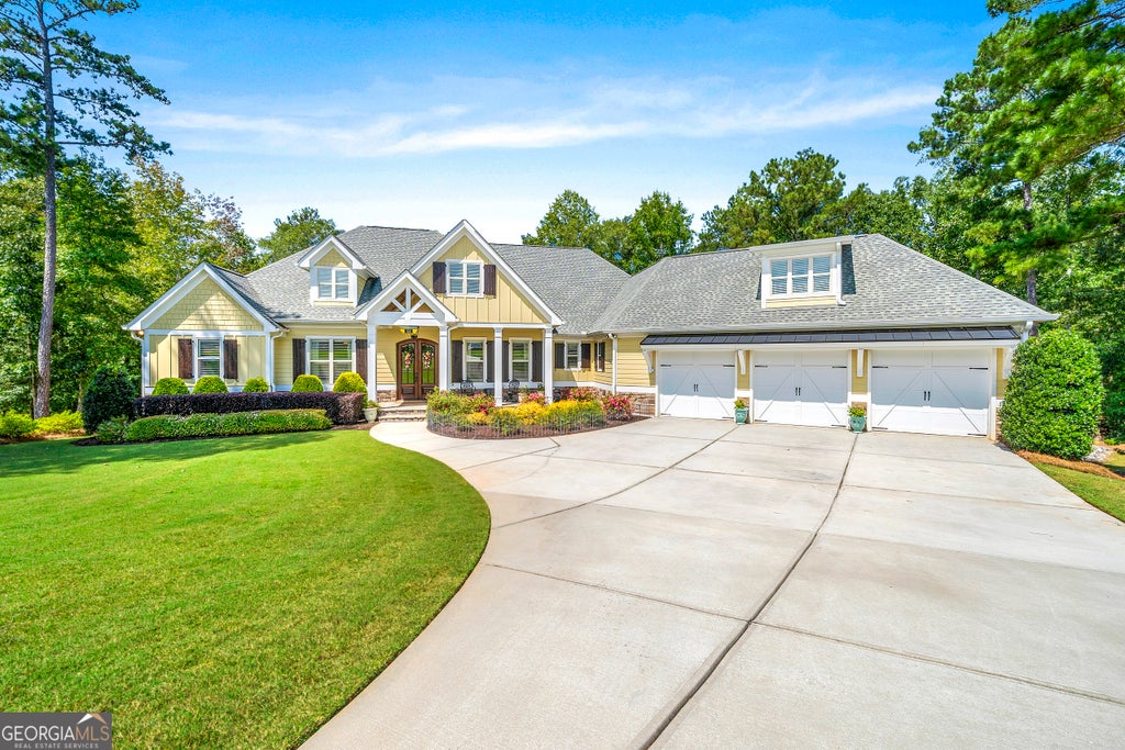 111 Windsail Way, Fayetteville