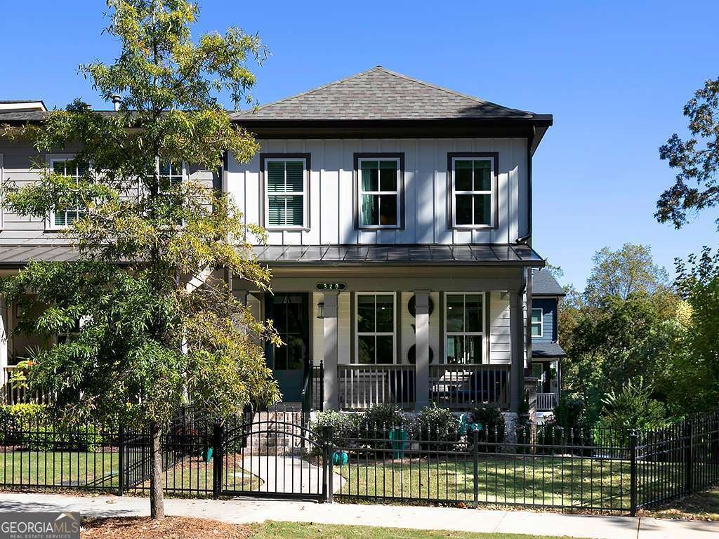 320 Oak Arms Way, Woodstock