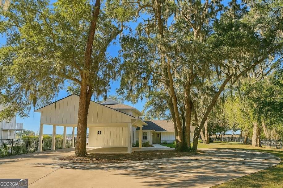437 Mimosa Drive, St. Simons