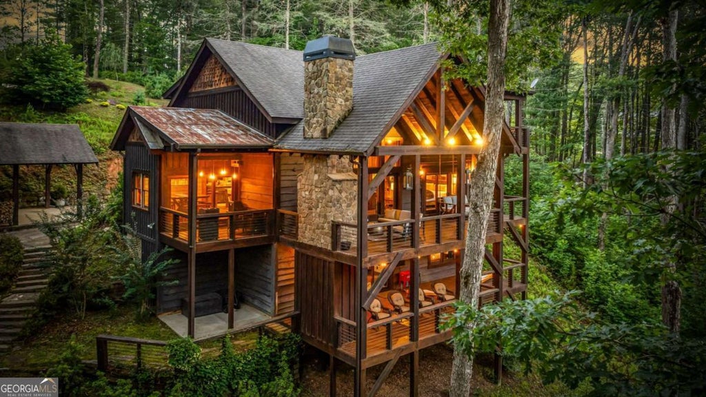 2695 Highway 2 3, Blue Ridge