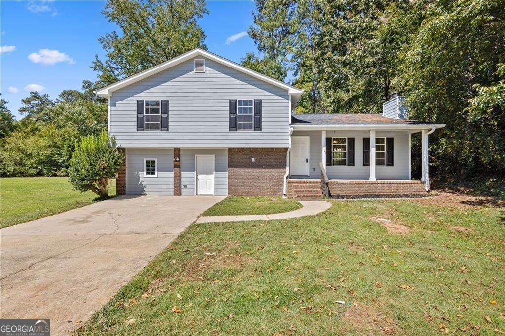 2350 Pine Stream Court, Lawrenceville