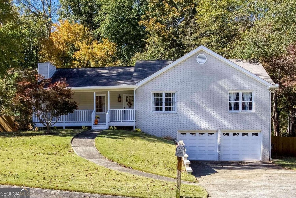 2673 Ashley Drive N, Marietta