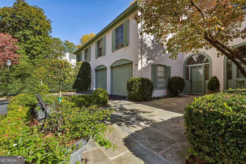 650 Moores Mill Road 19, Atlanta