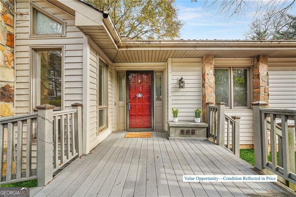 355 Heritage Lane, Alpharetta