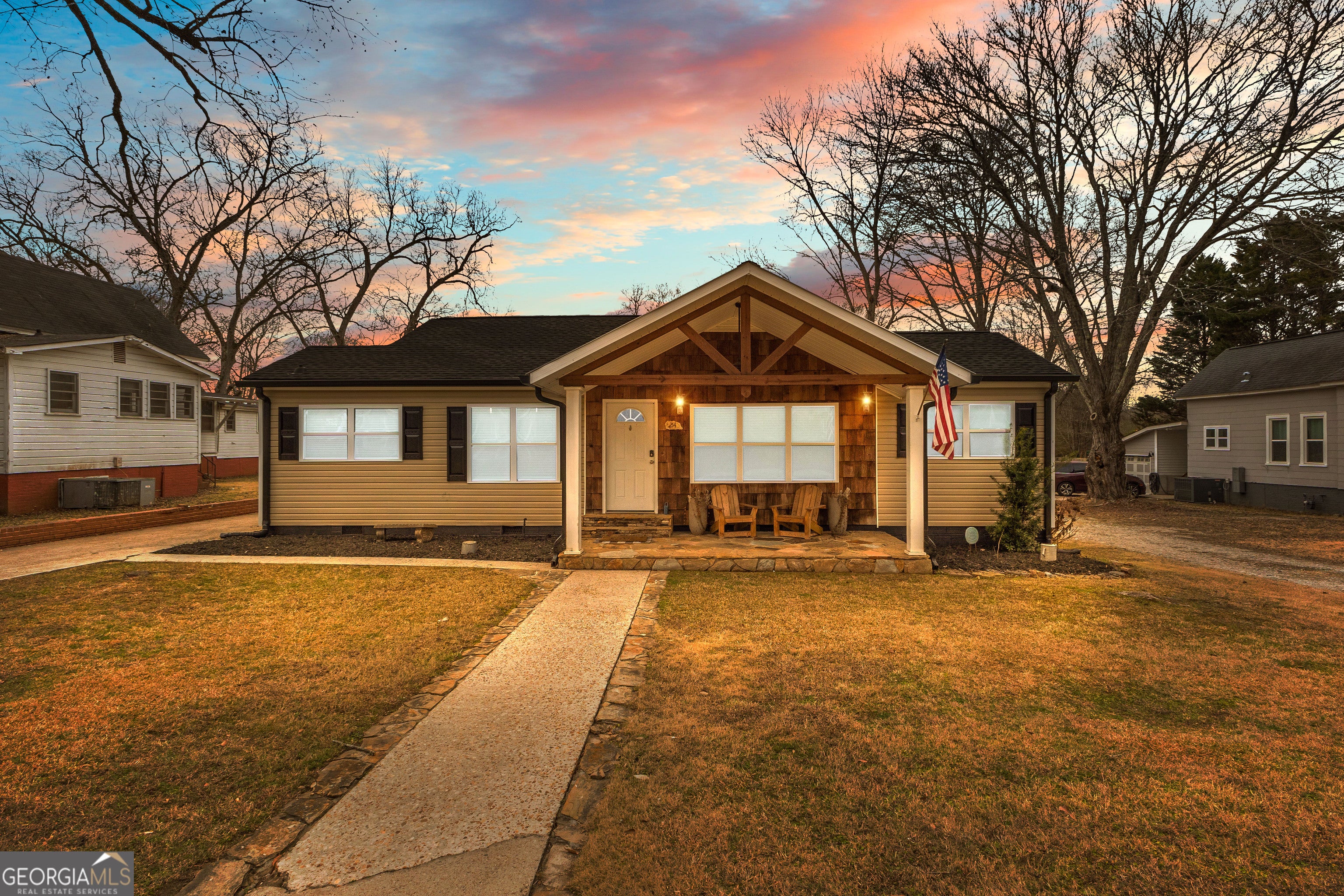 Photo of Listing #10646172