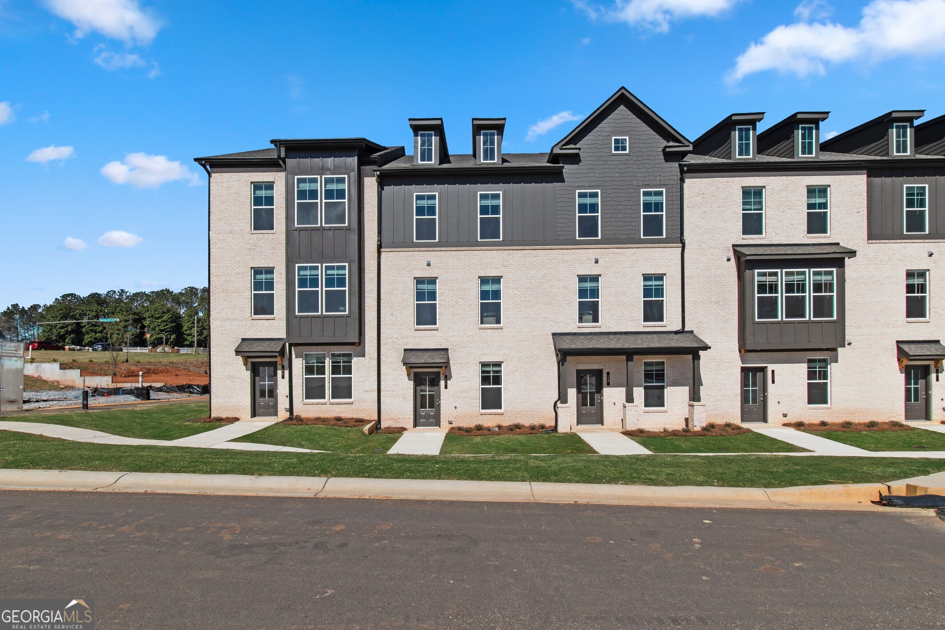 Photo of Listing #10652019