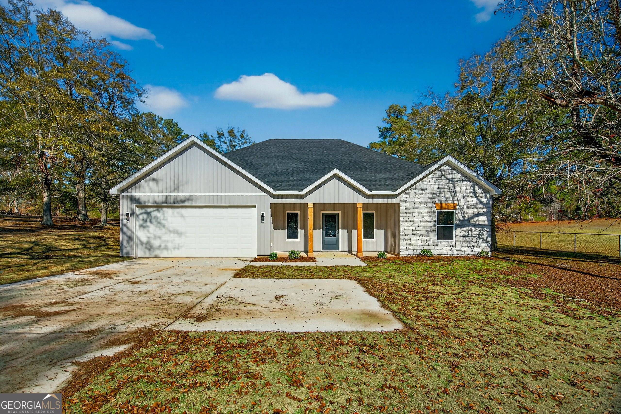 Photo of Listing #10657735