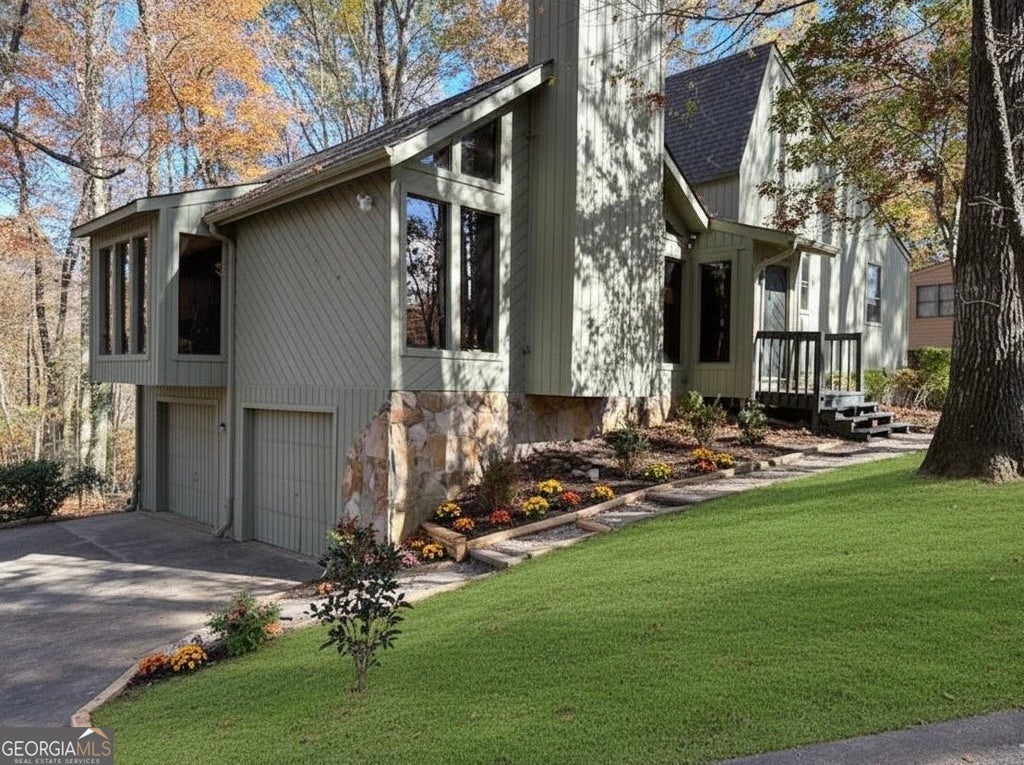 1505 Kincaid Road, Marietta