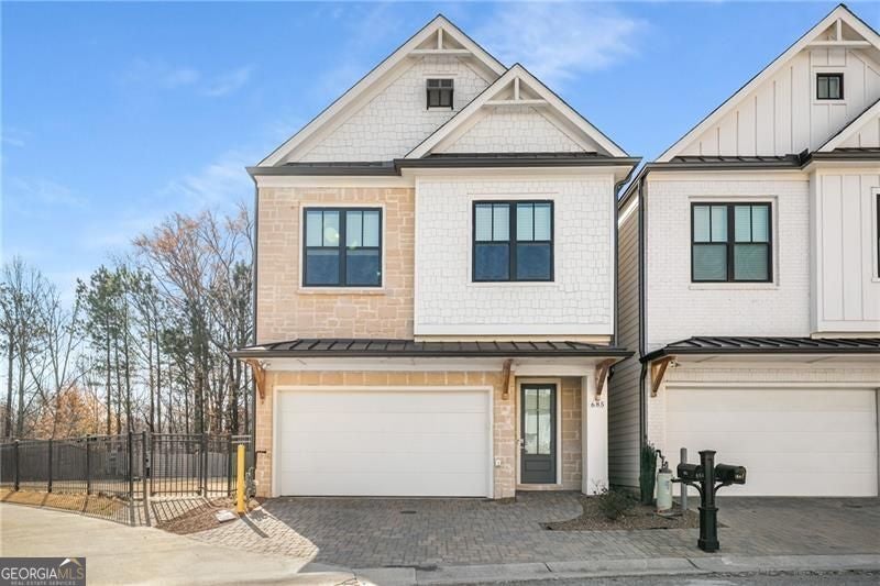 685 Stickley Oak Way, Woodstock