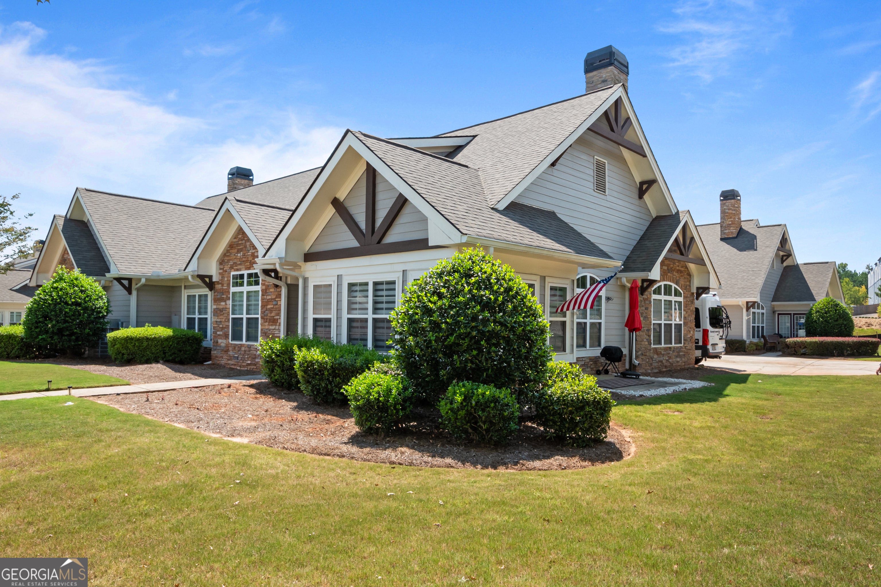 Photo of Listing #10663715