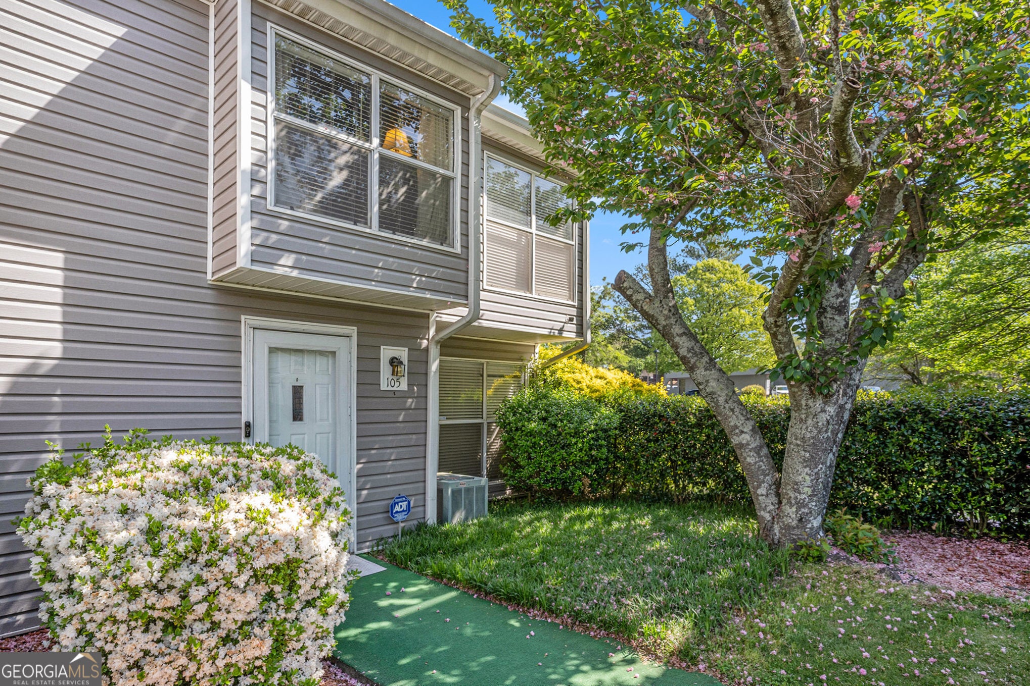 Photo of Listing #10664830