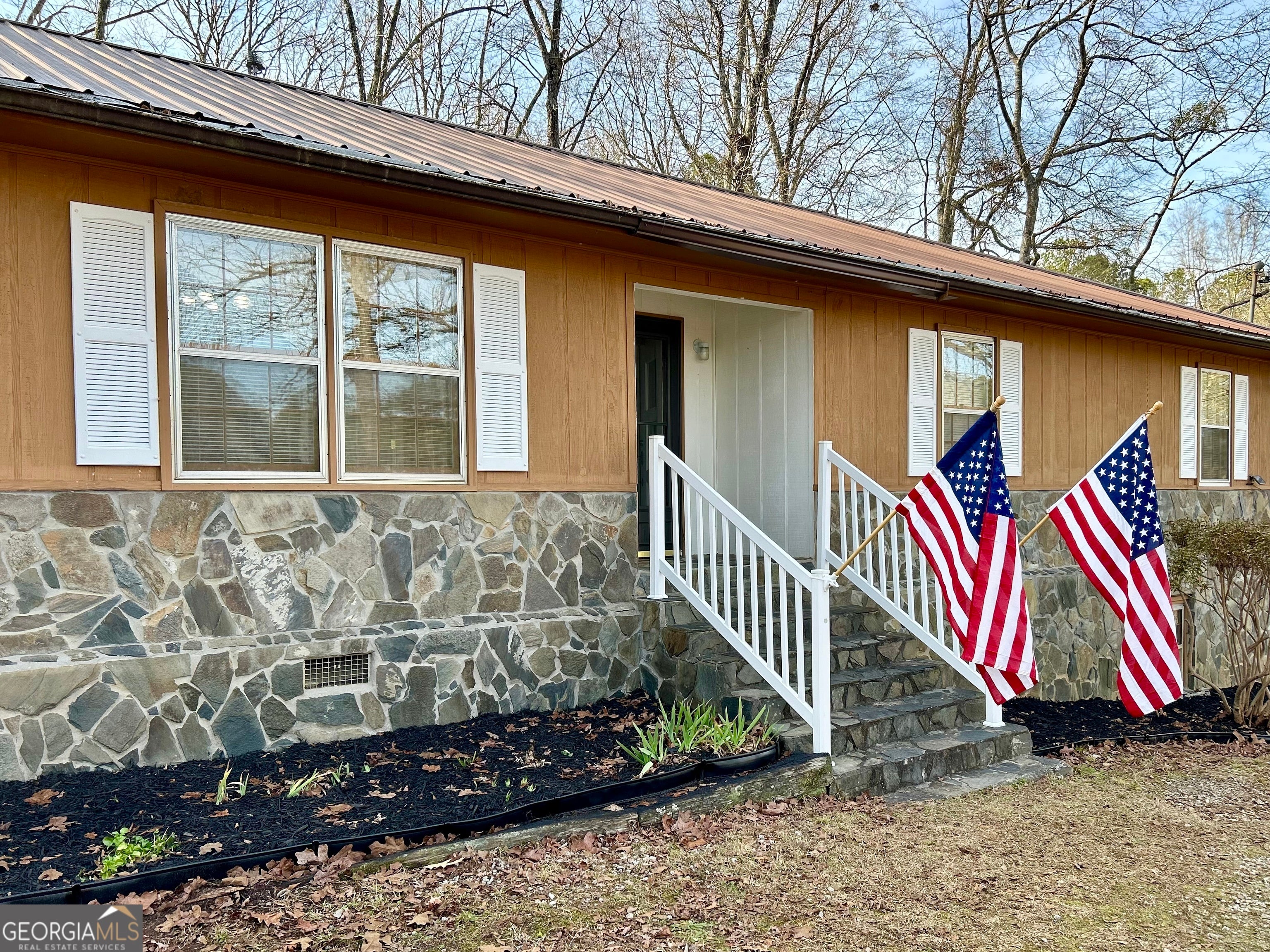 Photo of Listing #10665400