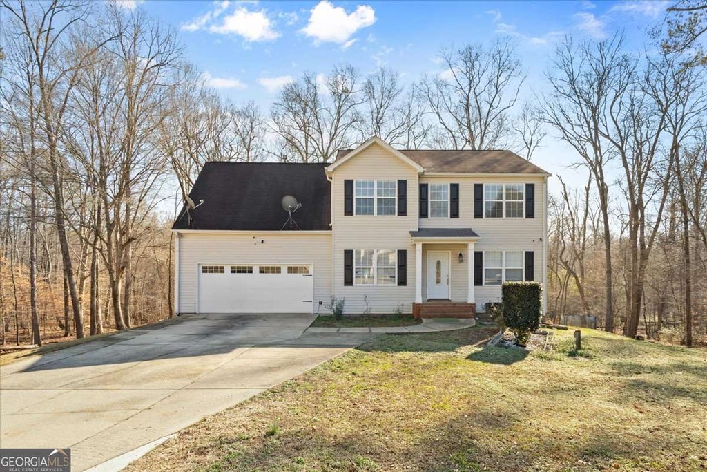 48 Crestview Court, Powder Springs