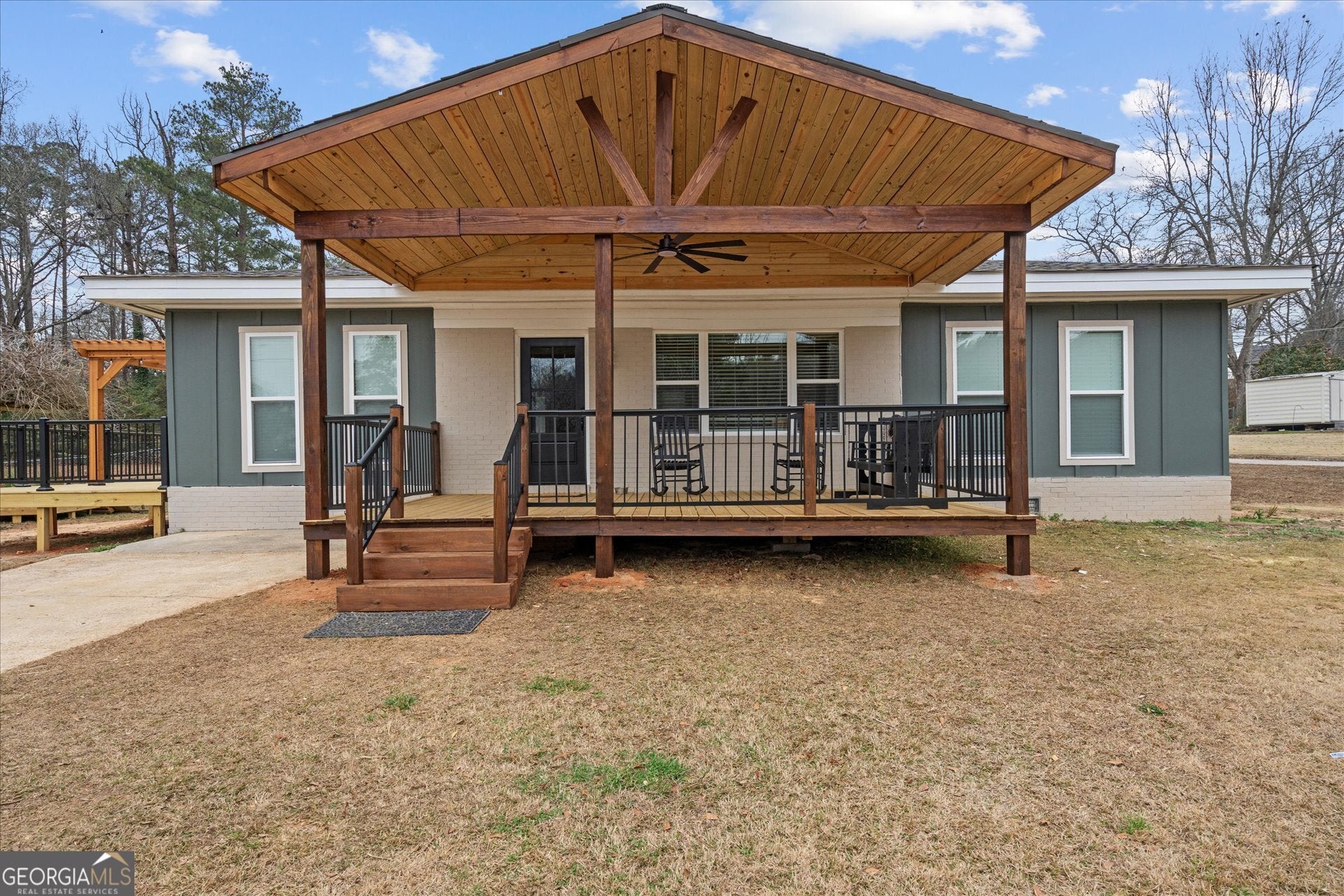 Photo of Listing #10670319