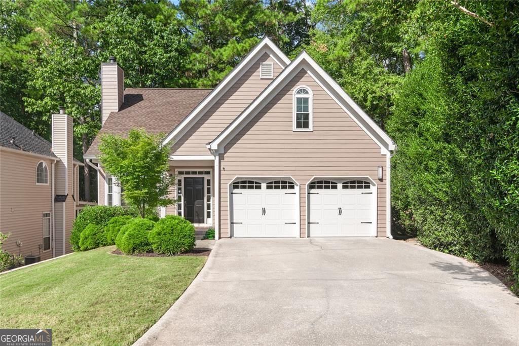 555 S Riversong Lane, Alpharetta