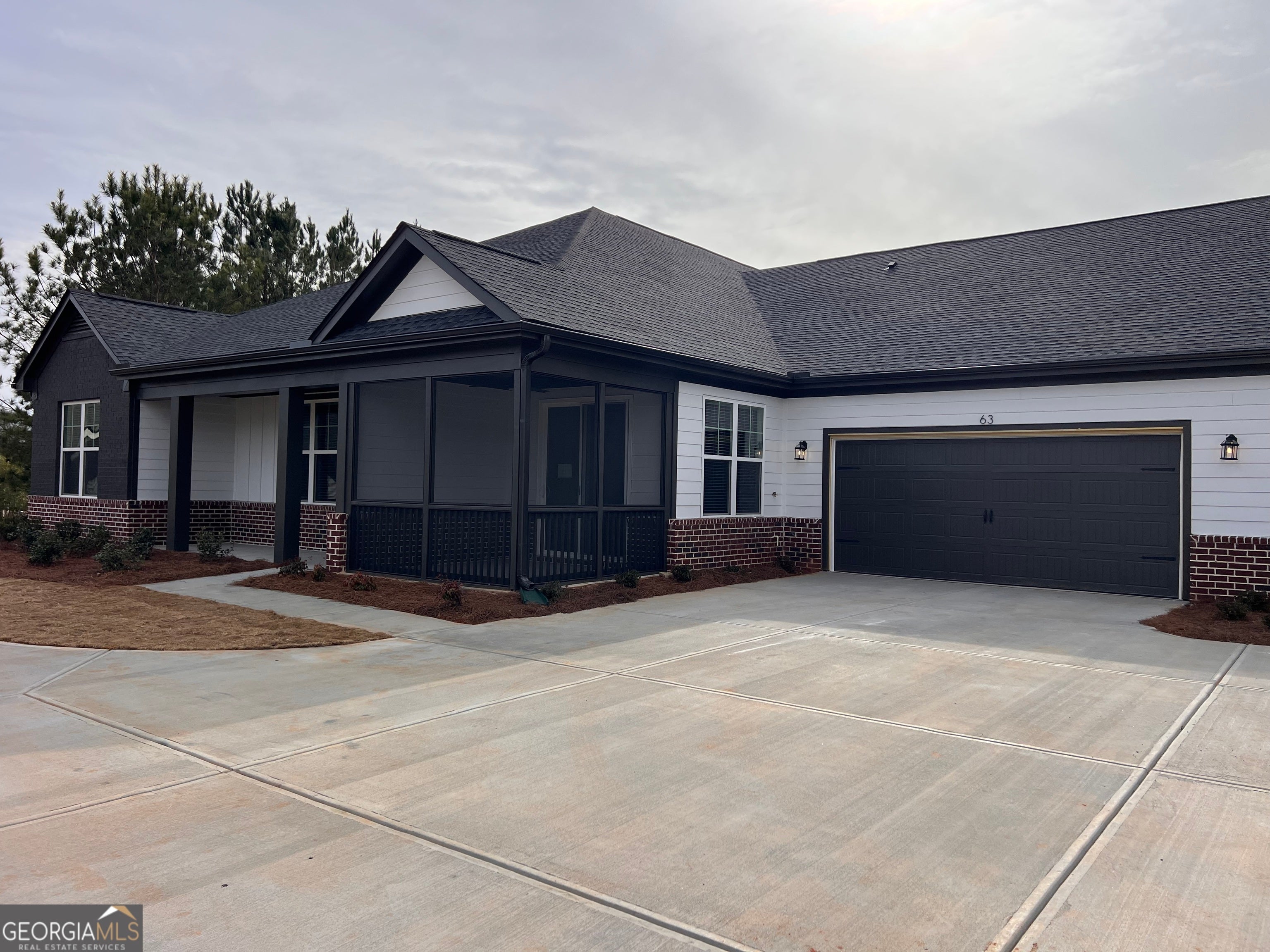 Photo of Listing #10679362