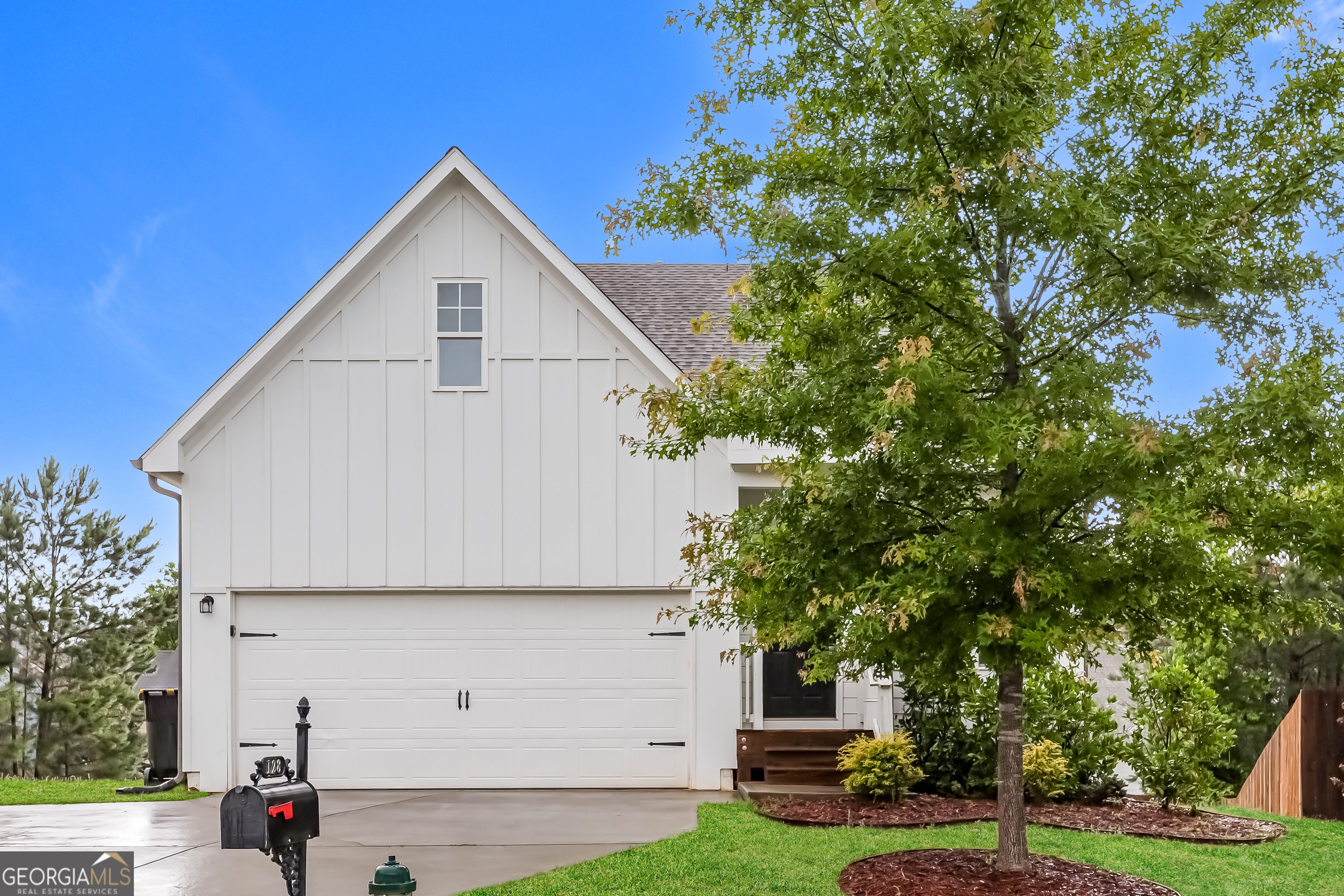 Photo of Listing #10683842