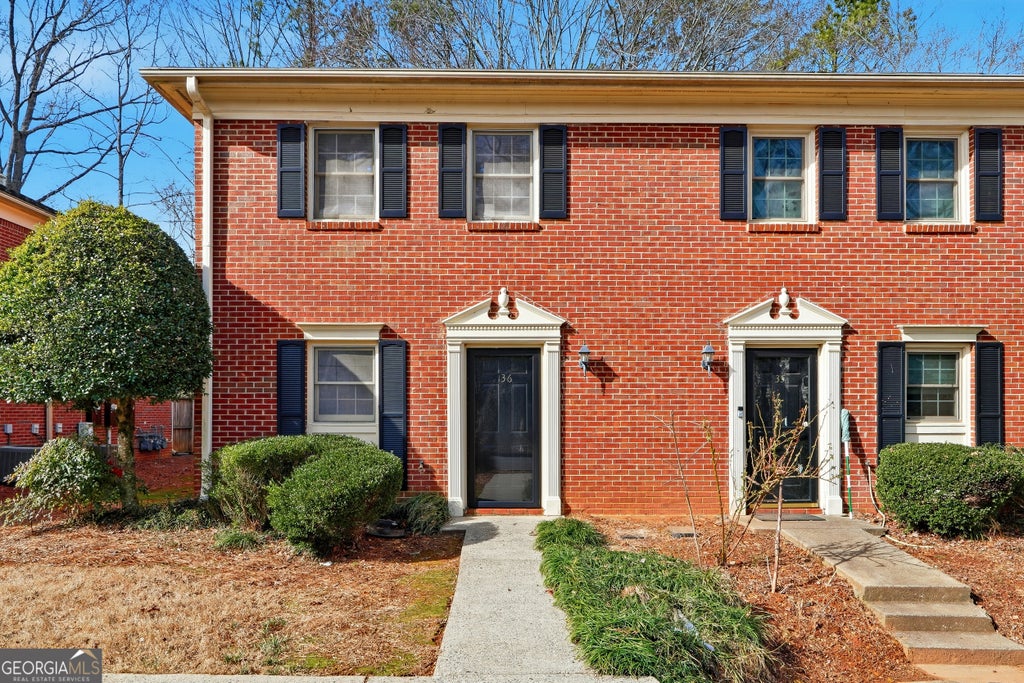 136 Sterling Court, Alpharetta