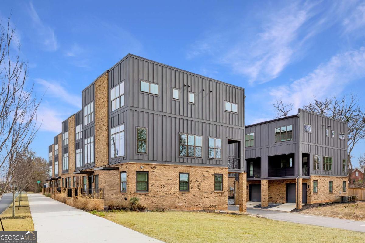 Photo of Listing #10686823