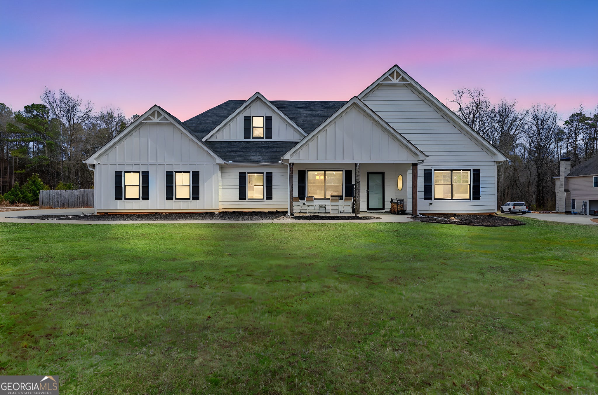 Photo of Listing #10689746