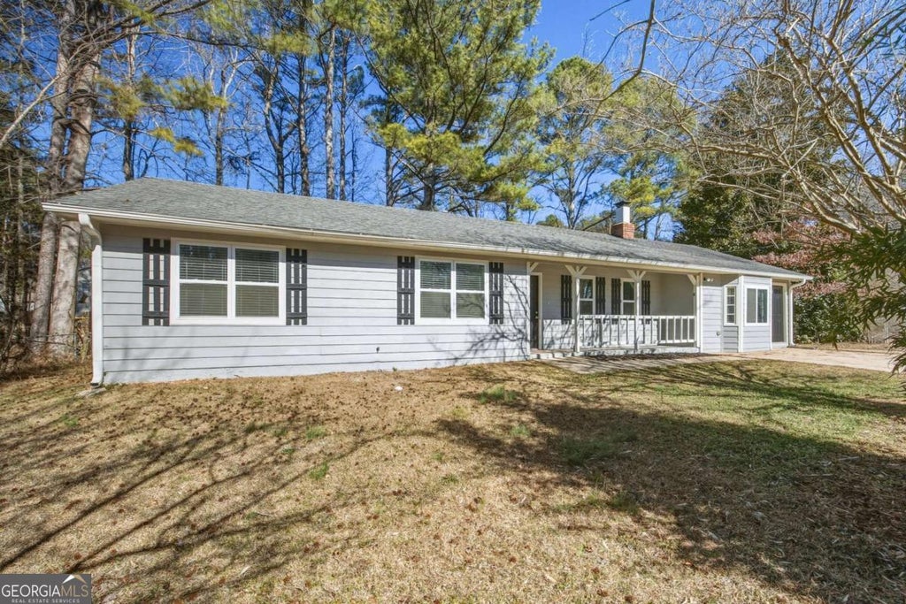 3075 Palomino Drive, Powder Springs